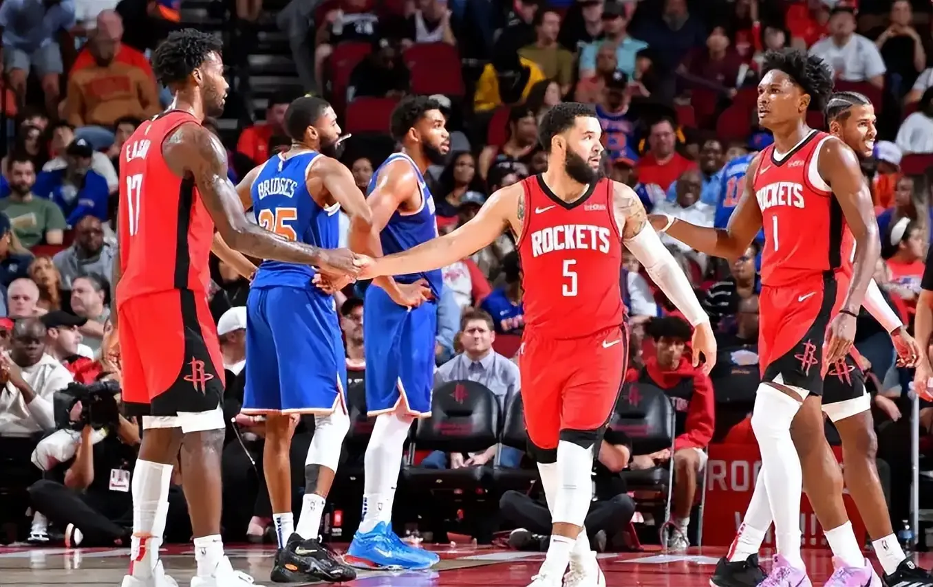 cn, 快船目前深 cn, 快船目前深